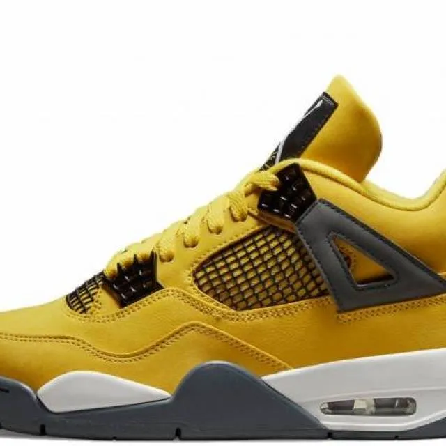 Air Jordan 4 Lightning 2021