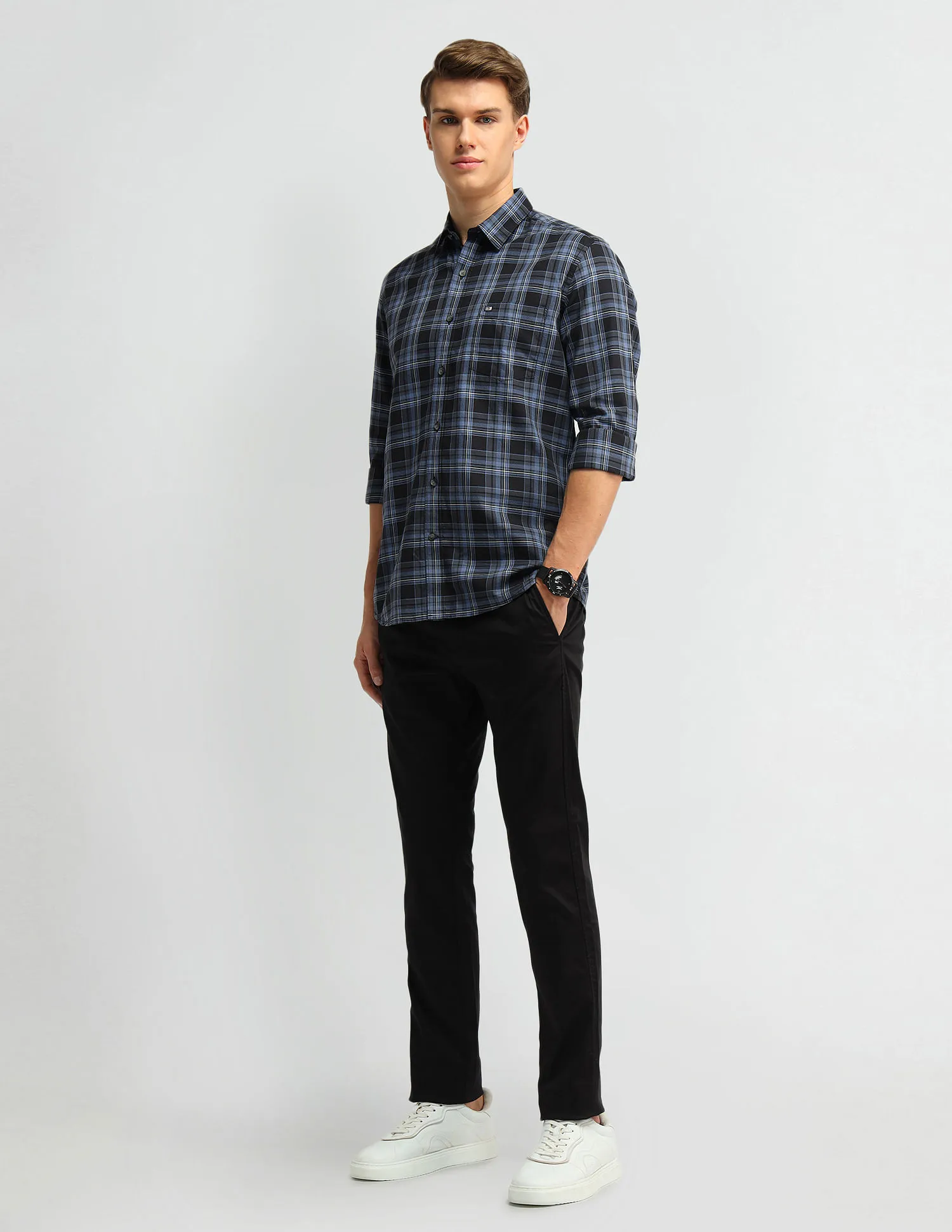 Arrow Sport Plaid Checks Slim Fit Shirt