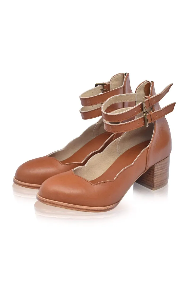 Lily Valley Leather Heels in Ivory