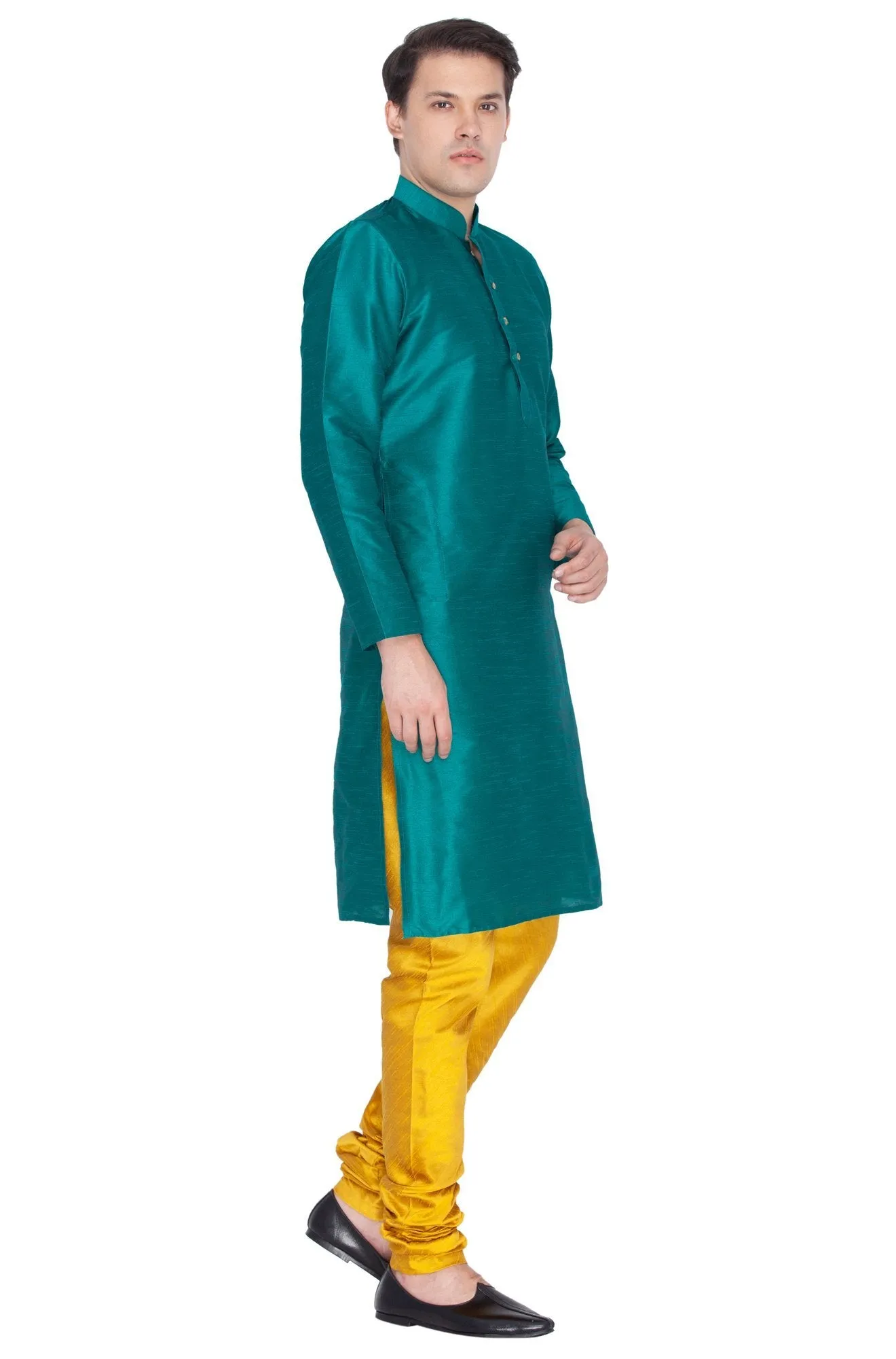 VM BY VASTRAMAY Men's Green Cotton Silk Blend Kurta and Pyjama Set